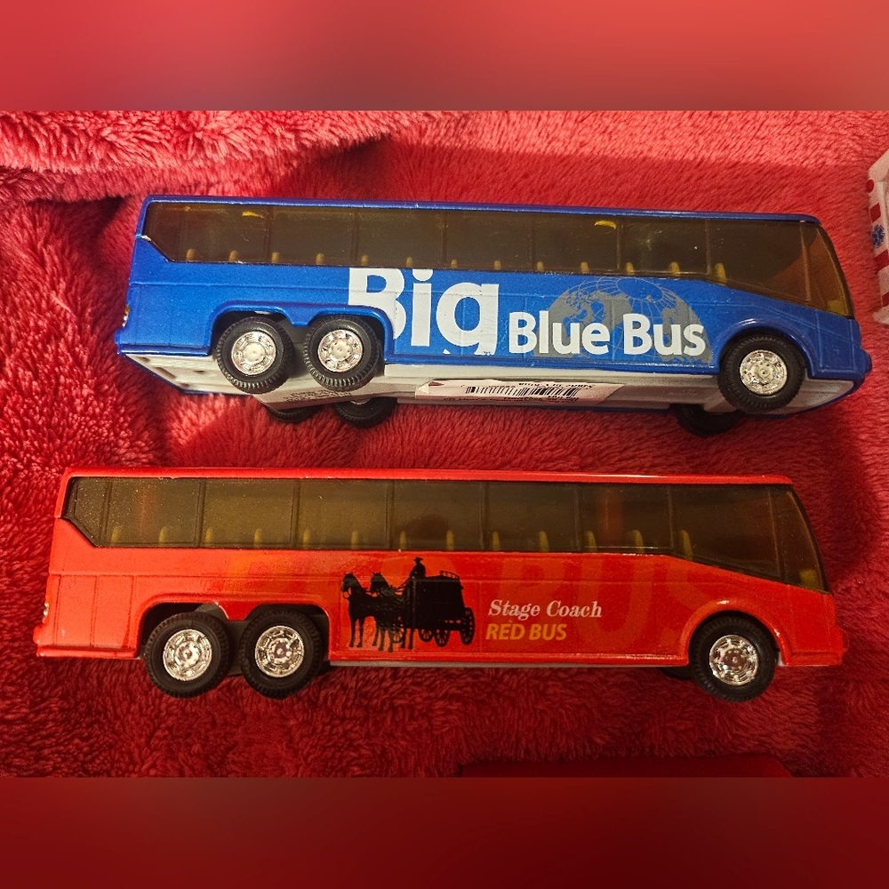 Shing Fat Huiyang Pullback Vehicle Lot of 5 (Fire, Ambulance, 2 Buses, Truck) - Picture 16 of 16